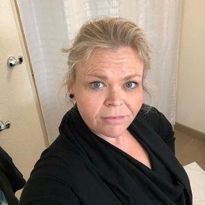 Meet your Posher, Misty